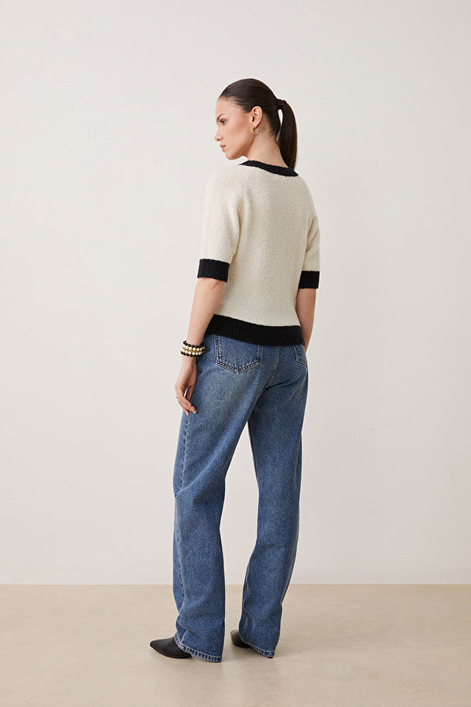 Paria Short Sleeve Sweater