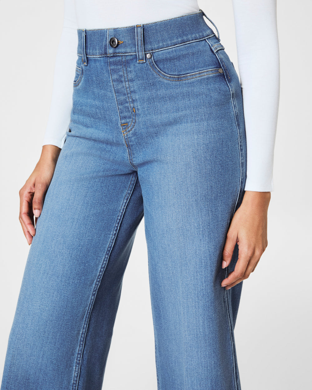 SPANX Cropped Wide Leg Jeans