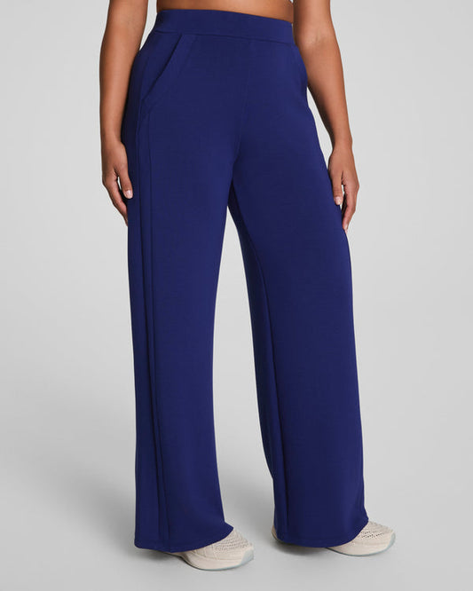 SPANX AirEssentials Wide Leg Track Iris Pant