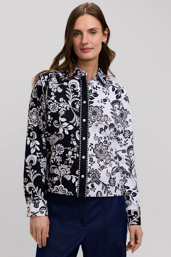 Jodie Abstract Daisy Short Shirt